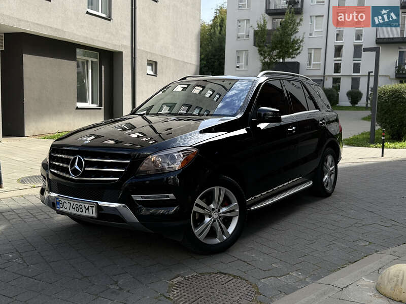 Позашляховик / Кросовер Mercedes-Benz M-Class 2014 в Львові фото 28 Позашляховик / Кросовер Mercedes-Benz M-Class 2014 в Львові