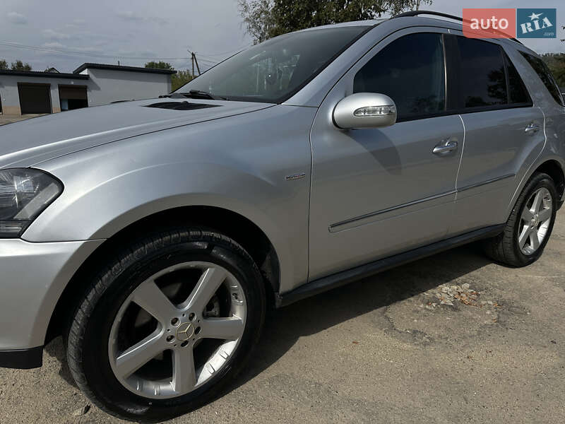 Внедорожник / Кроссовер Mercedes-Benz M-Class 2008 в Могилев-Подольске фото 13 Внедорожник / Кроссовер Mercedes-Benz M-Class 2008 в Могилев-Подольске