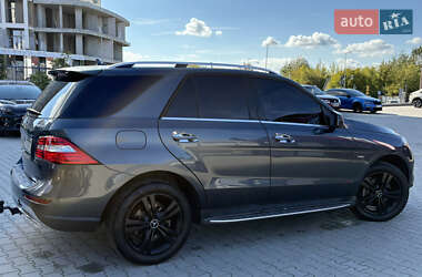 Внедорожник / Кроссовер Mercedes-Benz M-Class 2012 в 