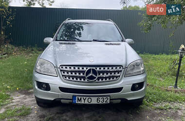 Позашляховик / Кросовер Mercedes-Benz M-Class 2007 в Сновську