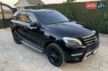 Позашляховик / Кросовер Mercedes-Benz M-Class 2012 в 