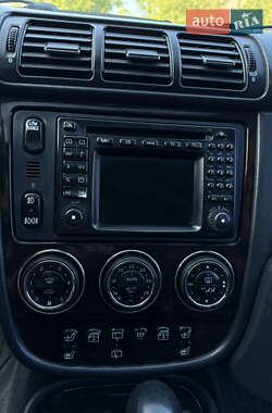Позашляховик / Кросовер Mercedes-Benz M-Class 2004 в 