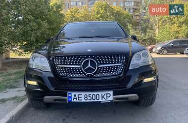 Позашляховик / Кросовер Mercedes-Benz M-Class 2010 в 