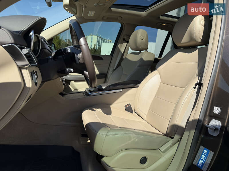 Позашляховик / Кросовер Mercedes-Benz M-Class 2013 в Харкові