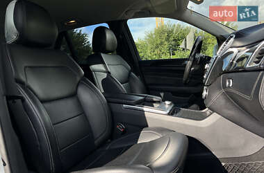 Внедорожник / Кроссовер Mercedes-Benz M-Class 2013 в 