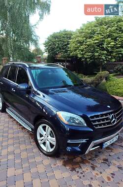 Позашляховик / Кросовер Mercedes-Benz M-Class 2013 в 