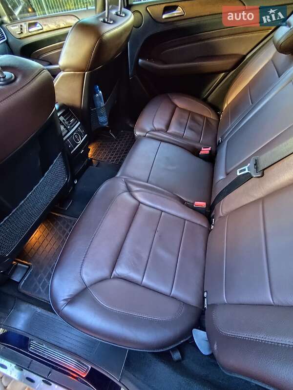 Внедорожник / Кроссовер Mercedes-Benz M-Class 2013 в Киеве