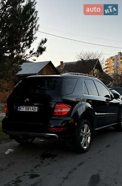 Внедорожник / Кроссовер Mercedes-Benz M-Class 2010 в 