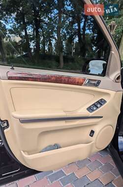 Внедорожник / Кроссовер Mercedes-Benz M-Class 2006 в 