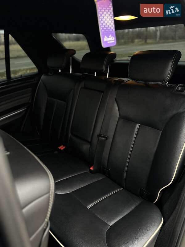 Позашляховик / Кросовер Mercedes-Benz M-Class 2010 в Кривому Розі