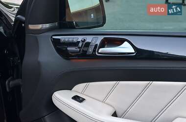 Внедорожник / Кроссовер Mercedes-Benz M-Class 2012 в 