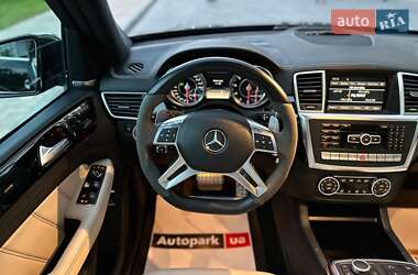 Внедорожник / Кроссовер Mercedes-Benz M-Class 2012 в 