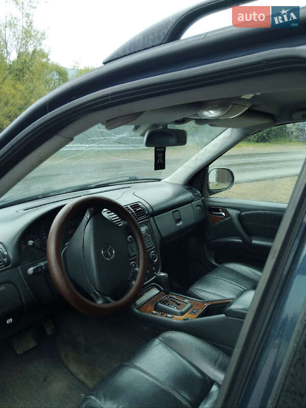 Внедорожник / Кроссовер Mercedes-Benz M-Class 2003 в Ивано-Франковске фото 7 Внедорожник / Кроссовер Mercedes-Benz M-Class 2003 в Ивано-Франковске
