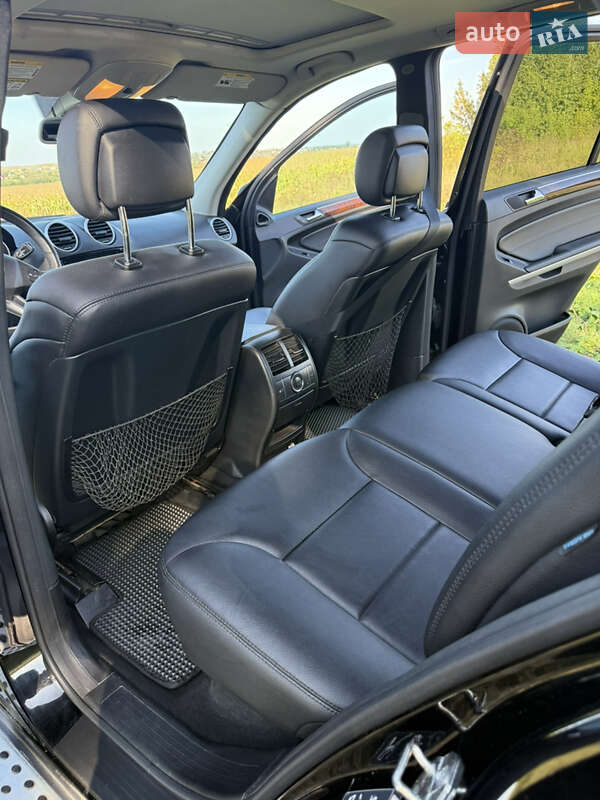 Внедорожник / Кроссовер Mercedes-Benz M-Class 2011 в Куликове