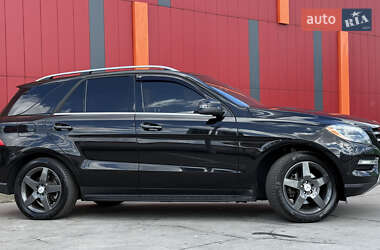 Внедорожник / Кроссовер Mercedes-Benz M-Class 2013 в 