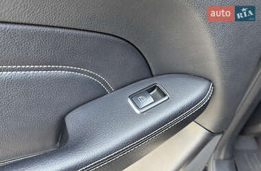 Внедорожник / Кроссовер Mercedes-Benz M-Class 2013 в 