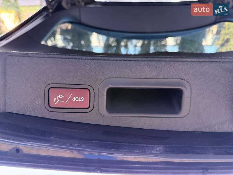 Позашляховик / Кросовер Mercedes-Benz M-Class 2011 в Києві