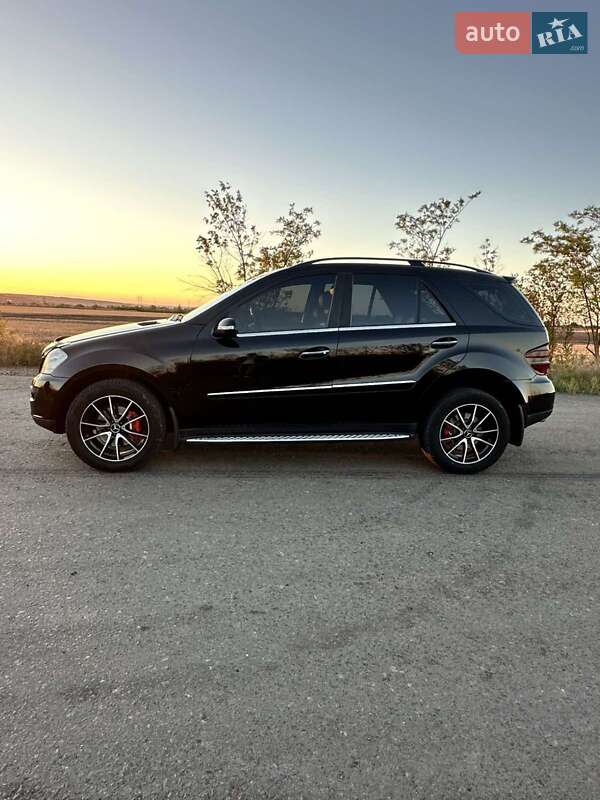 Позашляховик / Кросовер Mercedes-Benz M-Class 2008 в Березівці