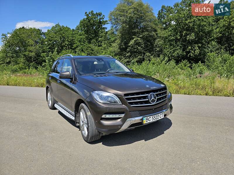 Внедорожник / Кроссовер Mercedes-Benz M-Class 2013 в Трускавце фото 2 Внедорожник / Кроссовер Mercedes-Benz M-Class 2013 в Трускавце