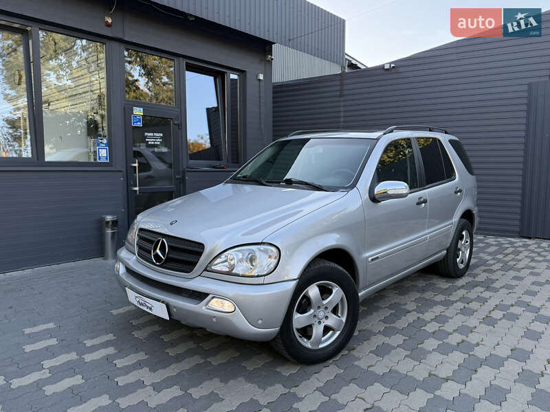 Позашляховик / Кросовер Mercedes-Benz M-Class 2001 в Чернівцях