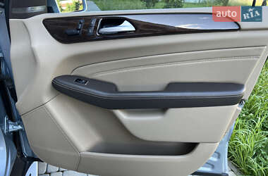 Позашляховик / Кросовер Mercedes-Benz M-Class 2013 в 