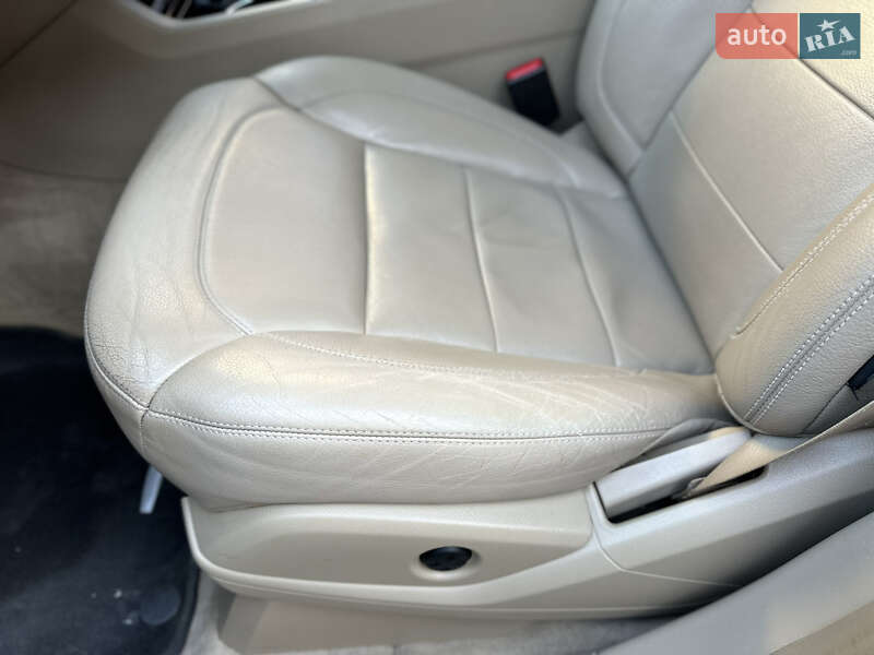 Внедорожник / Кроссовер Mercedes-Benz M-Class 2015 в Броварах