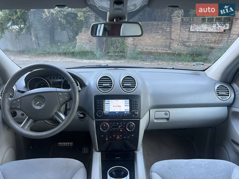 Внедорожник / Кроссовер Mercedes-Benz M-Class 2007 в Киеве