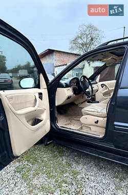 Позашляховик / Кросовер Mercedes-Benz M-Class 1999 в 