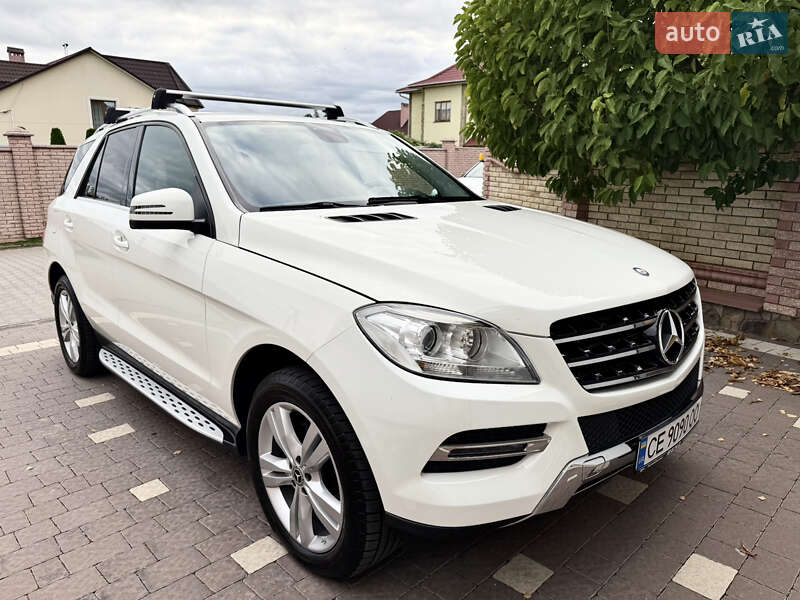 Внедорожник / Кроссовер Mercedes-Benz M-Class 2013 в Черновцах
