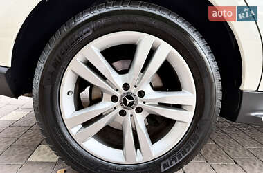 Позашляховик / Кросовер Mercedes-Benz M-Class 2013 в 