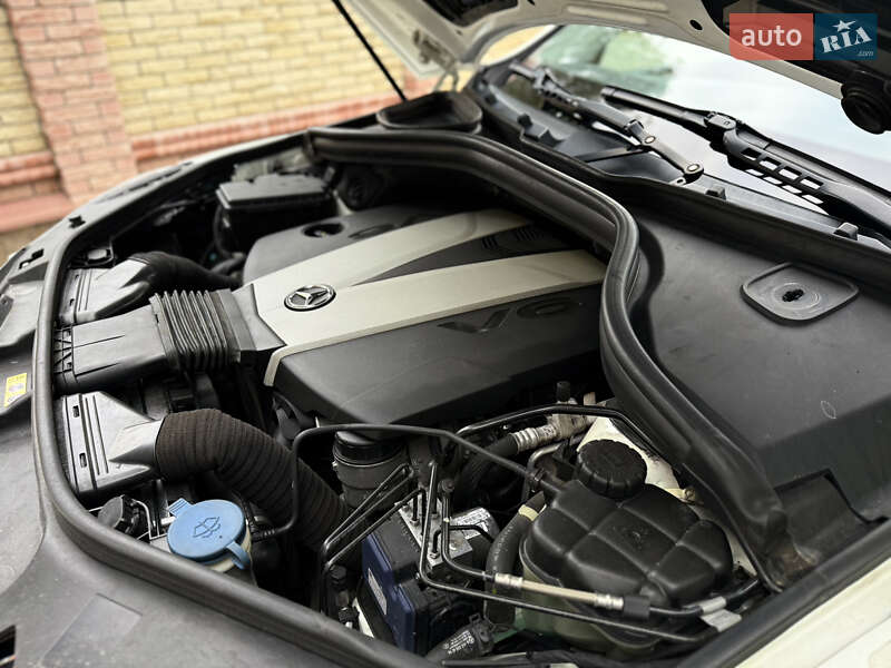 Внедорожник / Кроссовер Mercedes-Benz M-Class 2013 в Черновцах