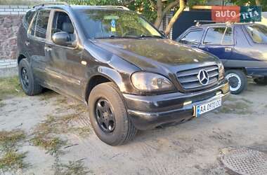 Позашляховик / Кросовер Mercedes-Benz M-Class 2000 в Києві