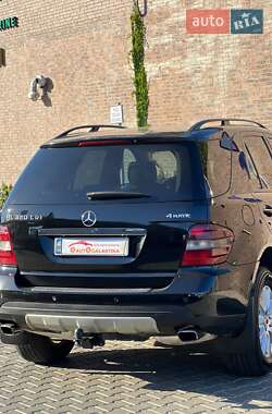 Внедорожник / Кроссовер Mercedes-Benz M-Class 2008 в 