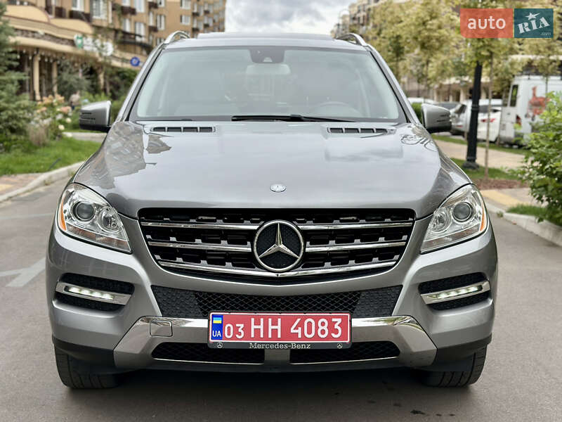 Внедорожник / Кроссовер Mercedes-Benz M-Class 2014 в Киеве