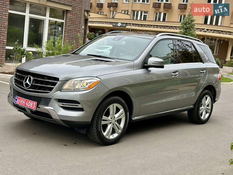 Внедорожник / Кроссовер Mercedes-Benz M-Class 2014 в Киеве