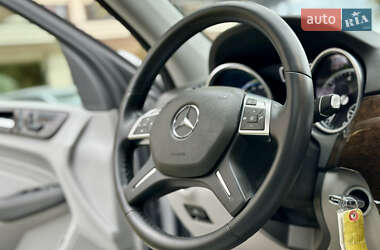 Внедорожник / Кроссовер Mercedes-Benz M-Class 2014 в 