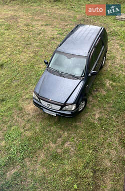 Внедорожник / Кроссовер Mercedes-Benz M-Class 2001 в 