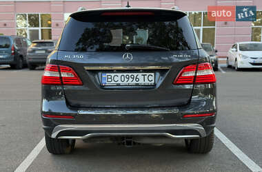 Внедорожник / Кроссовер Mercedes-Benz M-Class 2013 в 