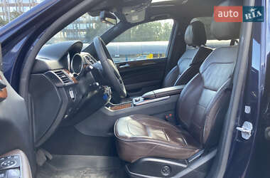 Внедорожник / Кроссовер Mercedes-Benz M-Class 2013 в 