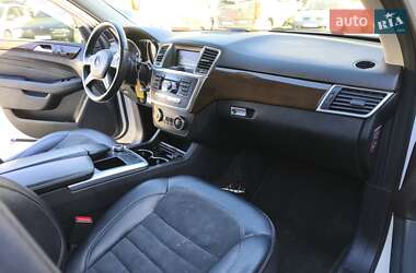 Внедорожник / Кроссовер Mercedes-Benz M-Class 2013 в 