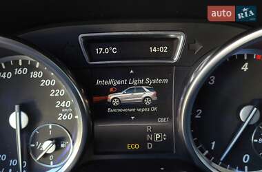 Внедорожник / Кроссовер Mercedes-Benz M-Class 2013 в 