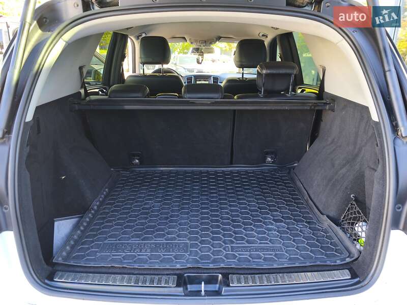 Внедорожник / Кроссовер Mercedes-Benz M-Class 2013 в Днепре