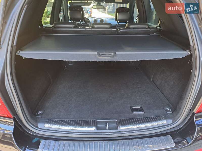 Позашляховик / Кросовер Mercedes-Benz M-Class 2011 в Івано-Франківську