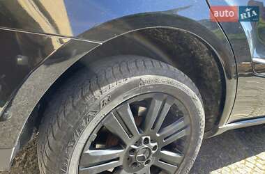 Позашляховик / Кросовер Mercedes-Benz M-Class 2006 в 