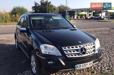 Позашляховик / Кросовер Mercedes-Benz M-Class 2009 в Мурованих Курилівцях