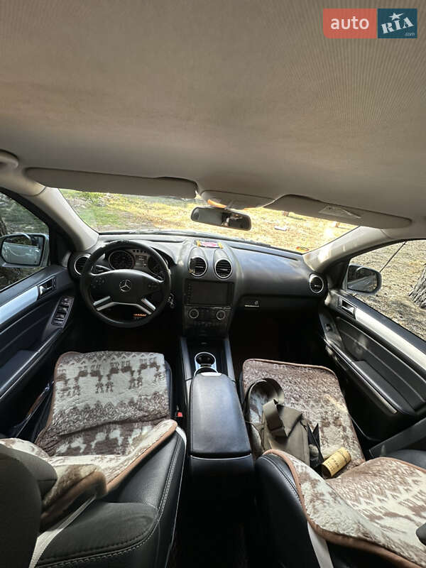 Позашляховик / Кросовер Mercedes-Benz M-Class 2008 в Харкові
