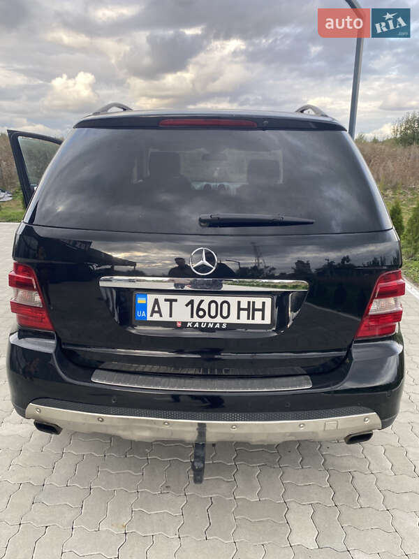 Внедорожник / Кроссовер Mercedes-Benz M-Class 2007 в Лопатине