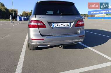 Позашляховик / Кросовер Mercedes-Benz M-Class 2015 в 