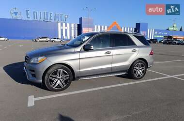 Позашляховик / Кросовер Mercedes-Benz M-Class 2015 в 