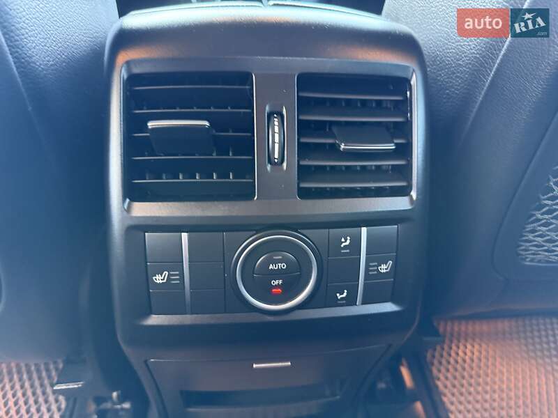 Позашляховик / Кросовер Mercedes-Benz M-Class 2013 в Одесі